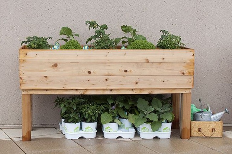 31+ Simple Diy Wooden Raised Planter For Simple Garden That You Could
