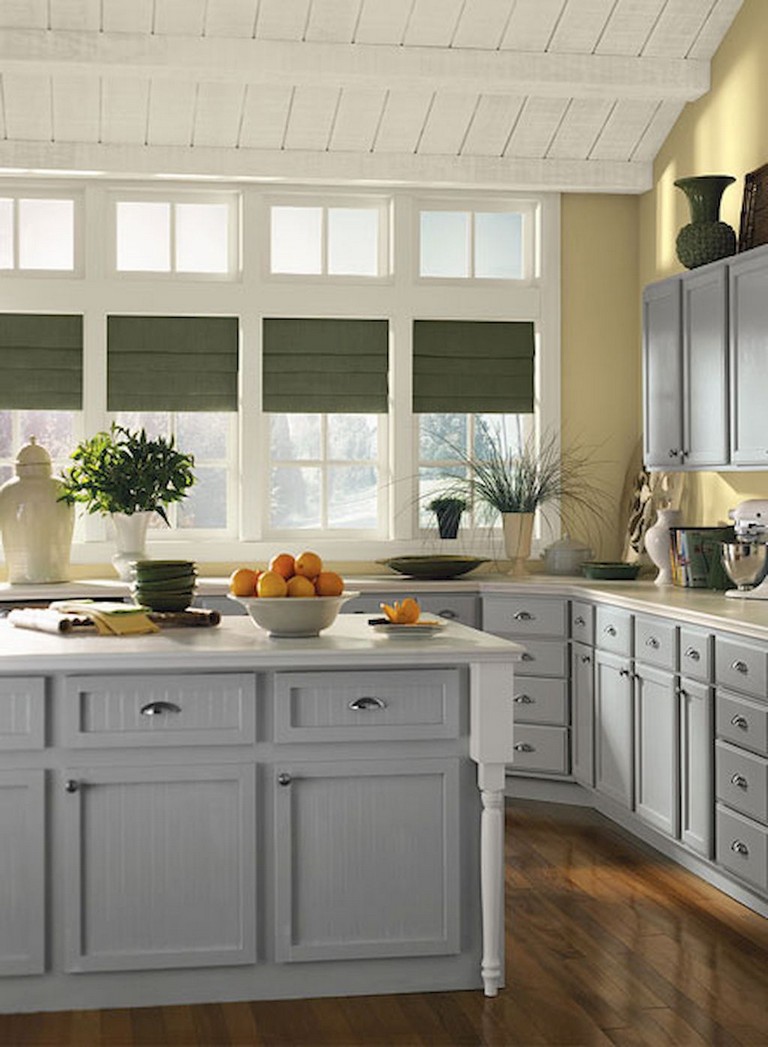 38+ Beautiful Farmhouse Gray Kitchen Cabinet Ideas - Page ...