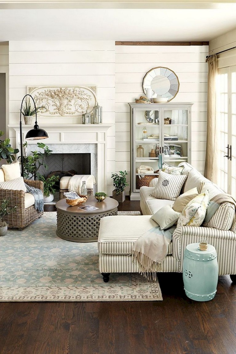 38+ Stunning Vintage French Country Living Room Ideas ...