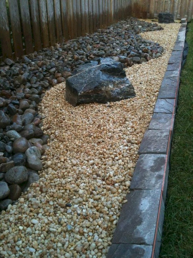 63+ Beautiful Front Yard Rock Garden Landscaping Ideas - Page 11 of 64