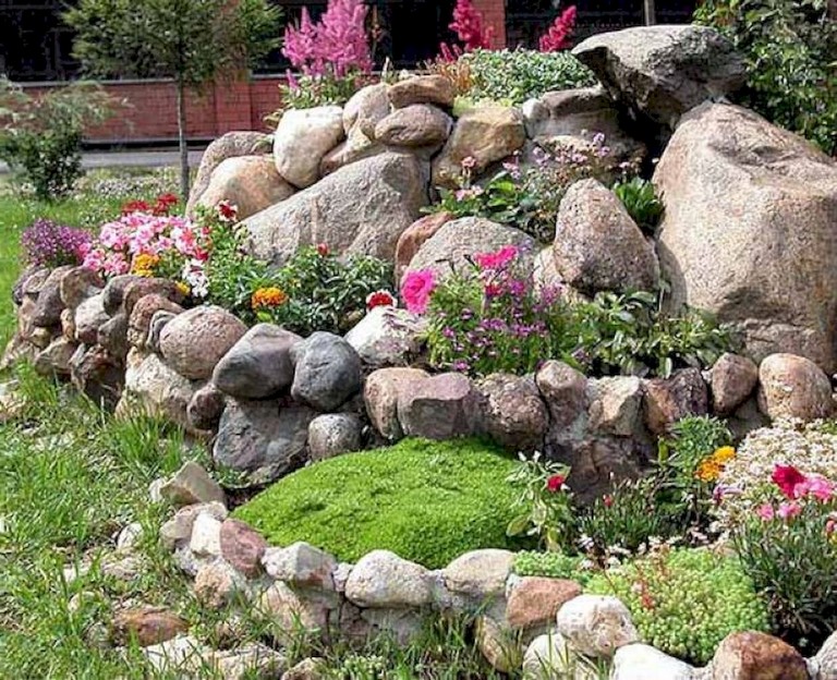 68+ Marvelous Rock Garden Ideas Backyard Front Yard - Page 14 of 70