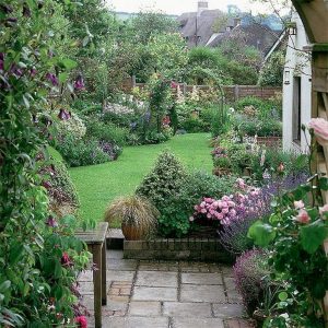 95+ Beautiful Modern English Country Garden Design Ideas - Page 54 of 97